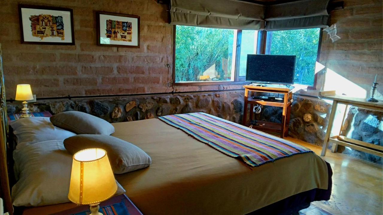 Miraluna Bodega Boutique Cachí Eksteriør billede