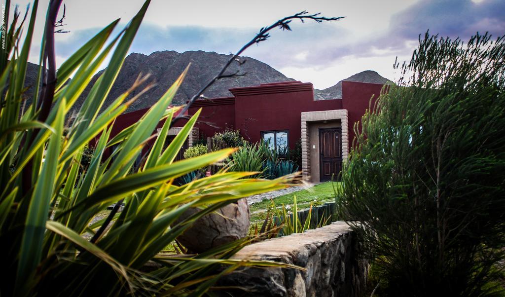Miraluna Bodega Boutique Cachí Eksteriør billede
